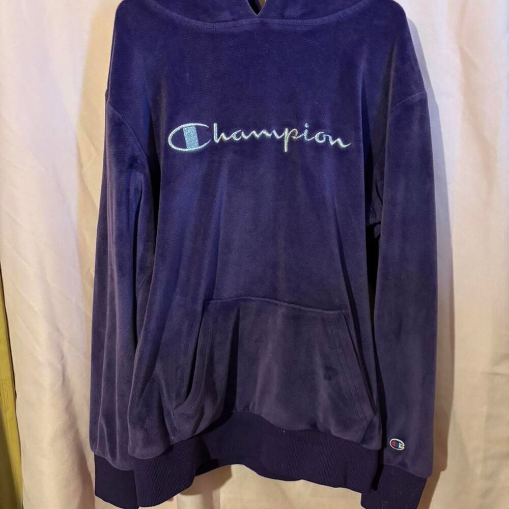 Champion Women's Purple and Navy Hoodie